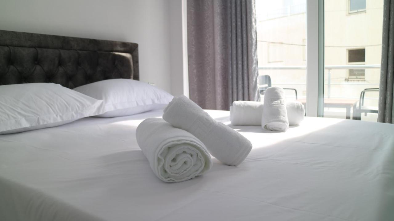 Alnes Hotel Саранда Экстерьер фото