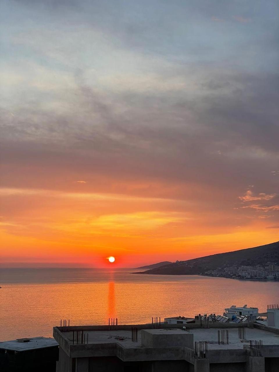 Alnes Hotel Саранда Экстерьер фото