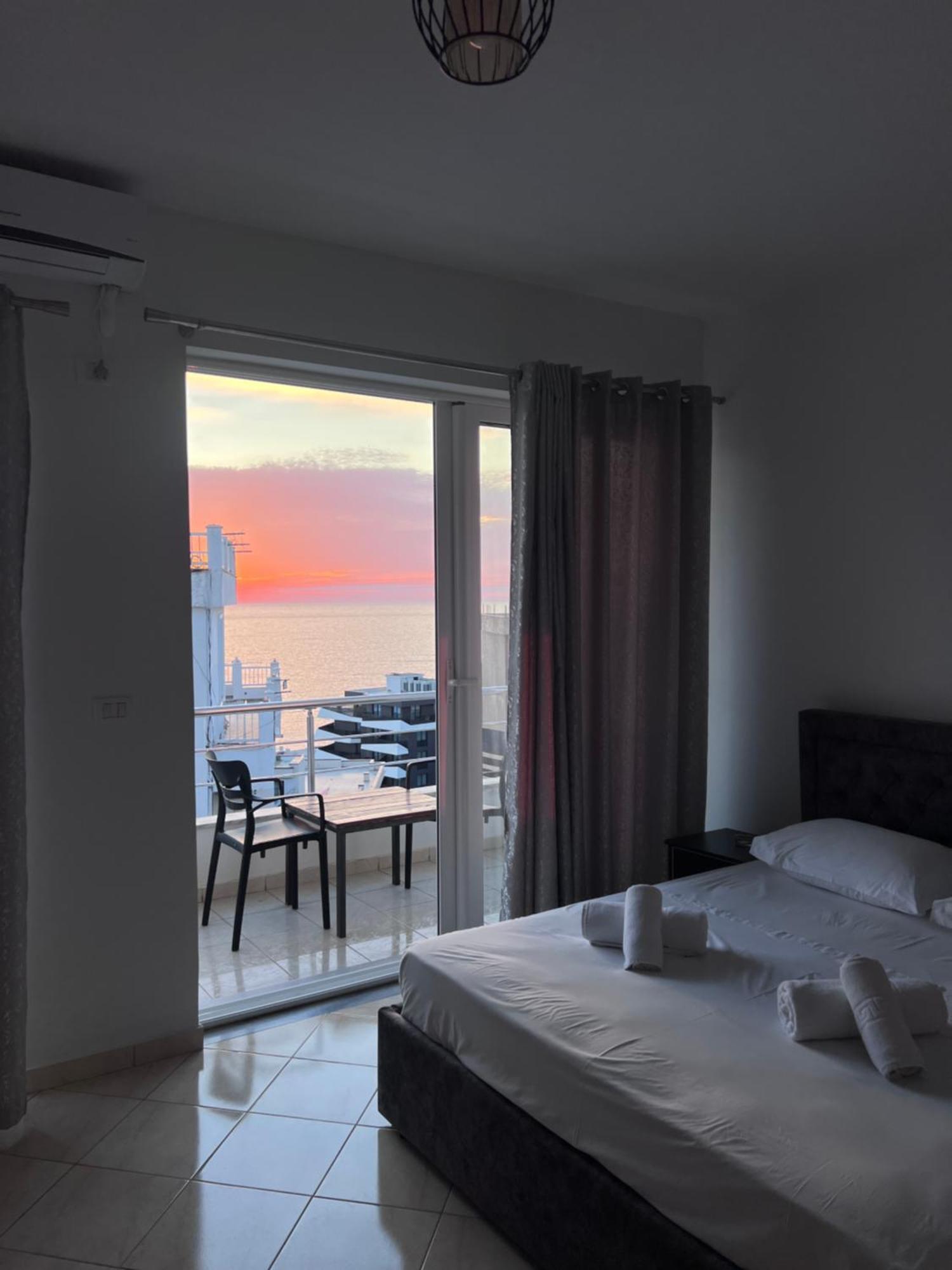 Alnes Hotel Саранда Экстерьер фото