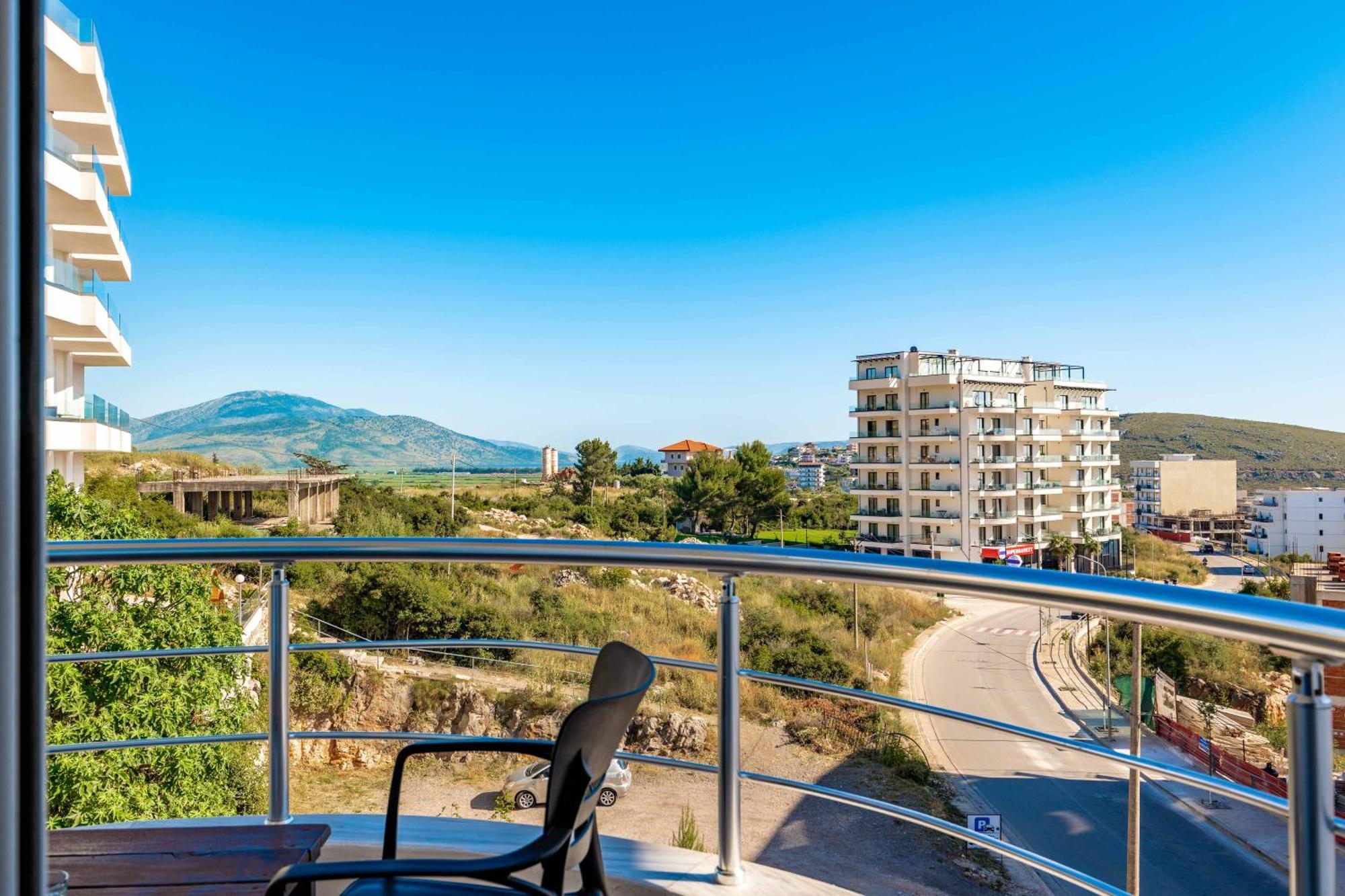 Alnes Hotel Саранда Экстерьер фото